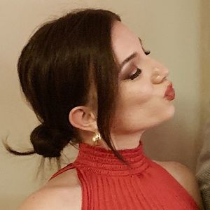 Meet your Posher, Antonela